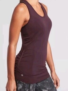 Athleta Seamless Racerback Tank Top Burgundy Ruched Sides Women’s Small
